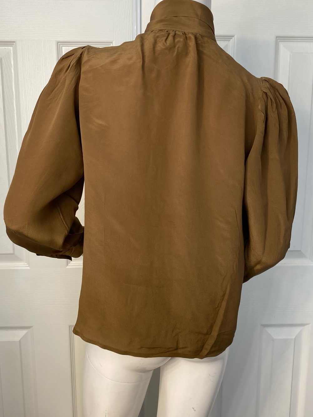 💯Silk Tie-Neck Long Sleeve Blouse in Olive Brown - Picture 5 of 9